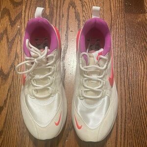 Nike Air Max Verona women size 7.5